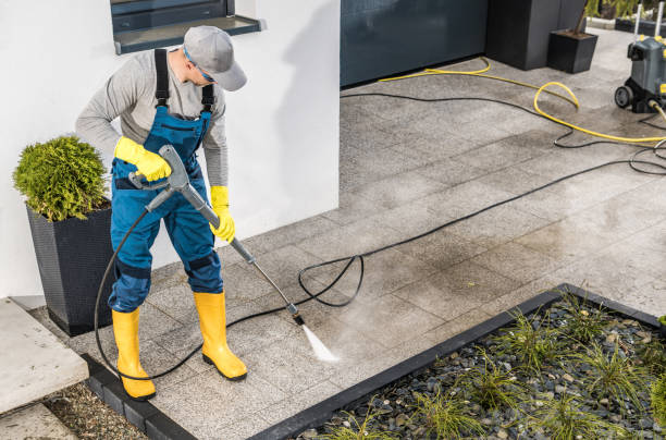 Best Pressure Washing Services for Businesses  in Chinook, MT